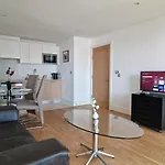 St James\' Apartments